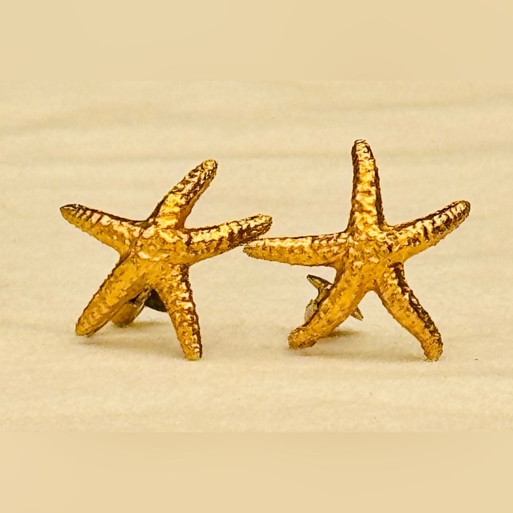 Gold Starfish Earrings